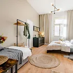 Appartement Charming By Michal&friends Praag