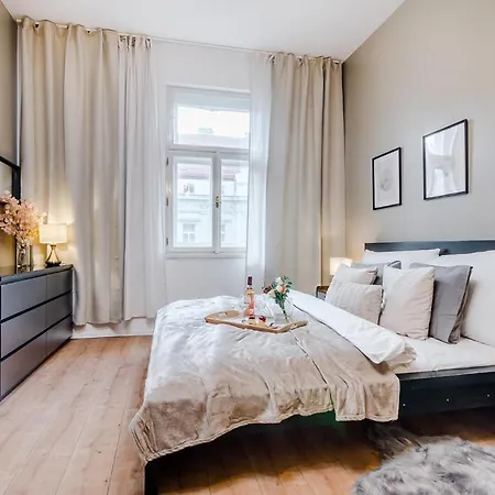 Charming By Michal&friends