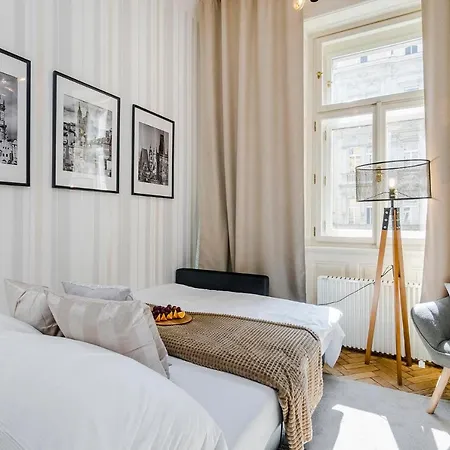 Charming By Michal&friends Apartment Prag