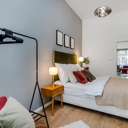 Charming By Michal&friends Apartament