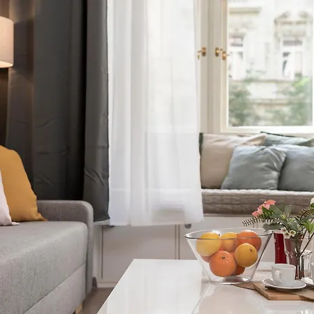 Charming By Michal&friends Apartament *
